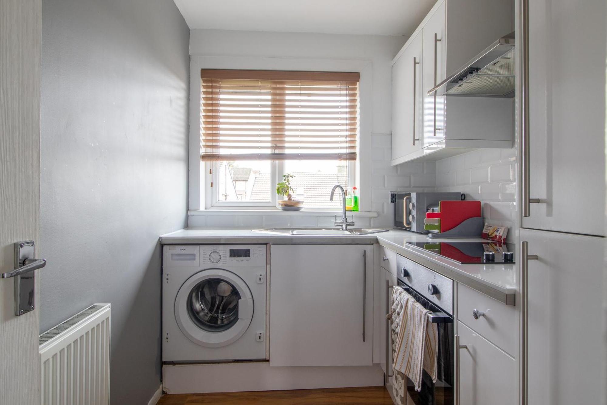 1 Bed Apartment Central Hamilton Free Wifi With Great Transport Links To Glasgow Exterior foto